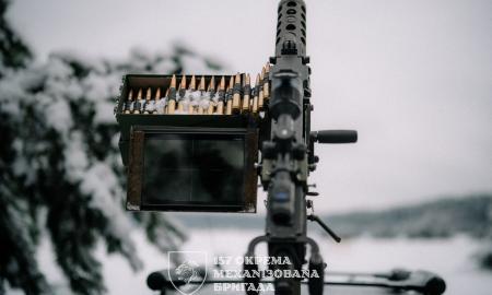 Ukrainietiški dronai keičia kryptį: Vakarų milžinai stoja į eilę