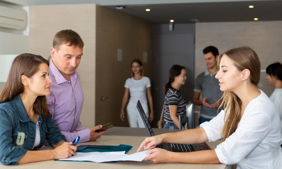 Jauno verslo dilema – samdyti agentūrą ar kurti reklamą pačiam?