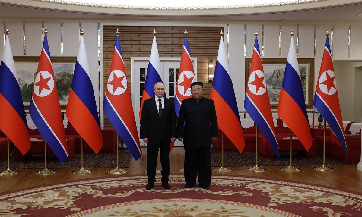 Kim Jong Unas įdarbino savo dukrą. Ar paauglei toks darbas tinkamas?