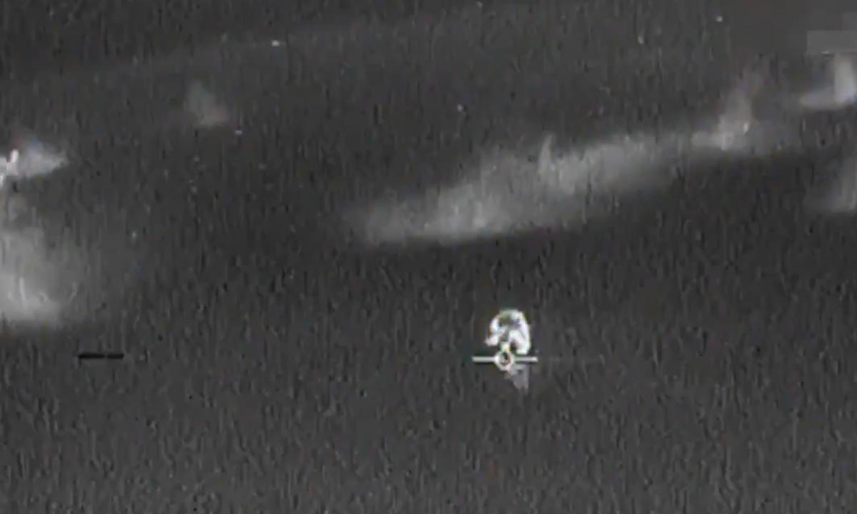 Baimės pilna ruso gyvenimo pabaiga. Vienu metu atakavo du baisūs ginklai (Video)