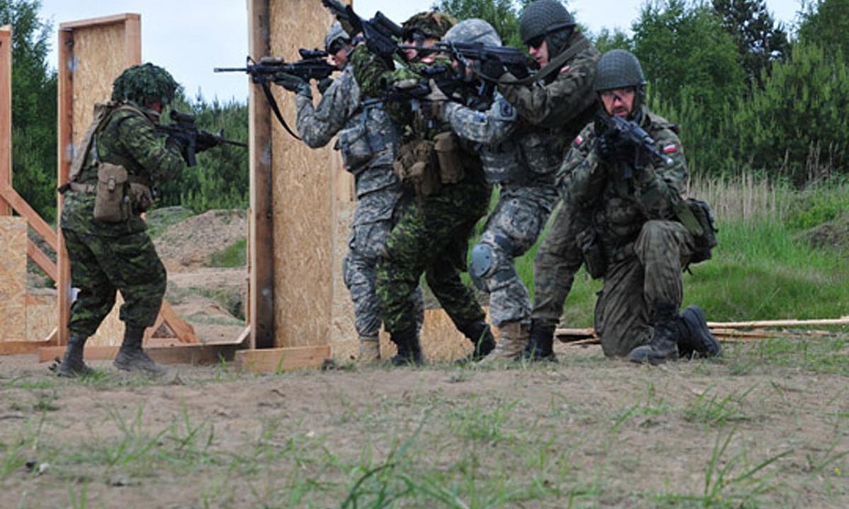 Nė vieno ramaus metro: jie skelbia totalią mobilizaciją pasienyje. Kas laukia Lietuvos? Milžiniškas sandoris