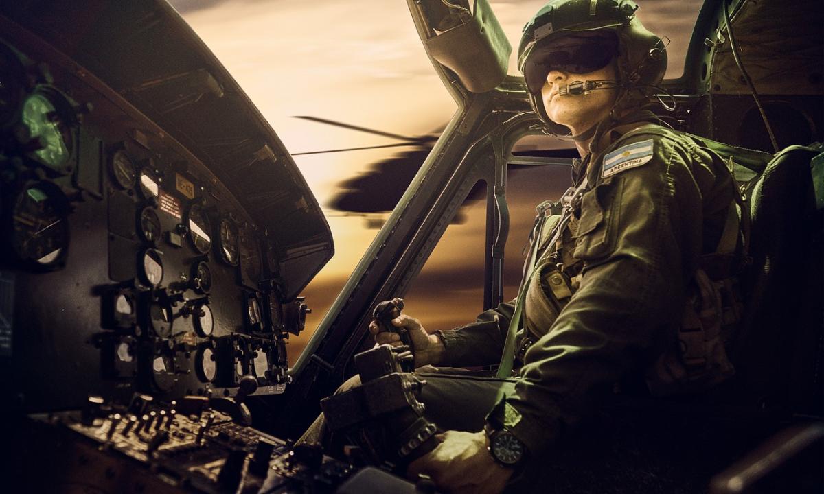 Tankų ir dronų gausmas jau drebina sienas:  jie užpuolė kaimyninę šalį (Video)