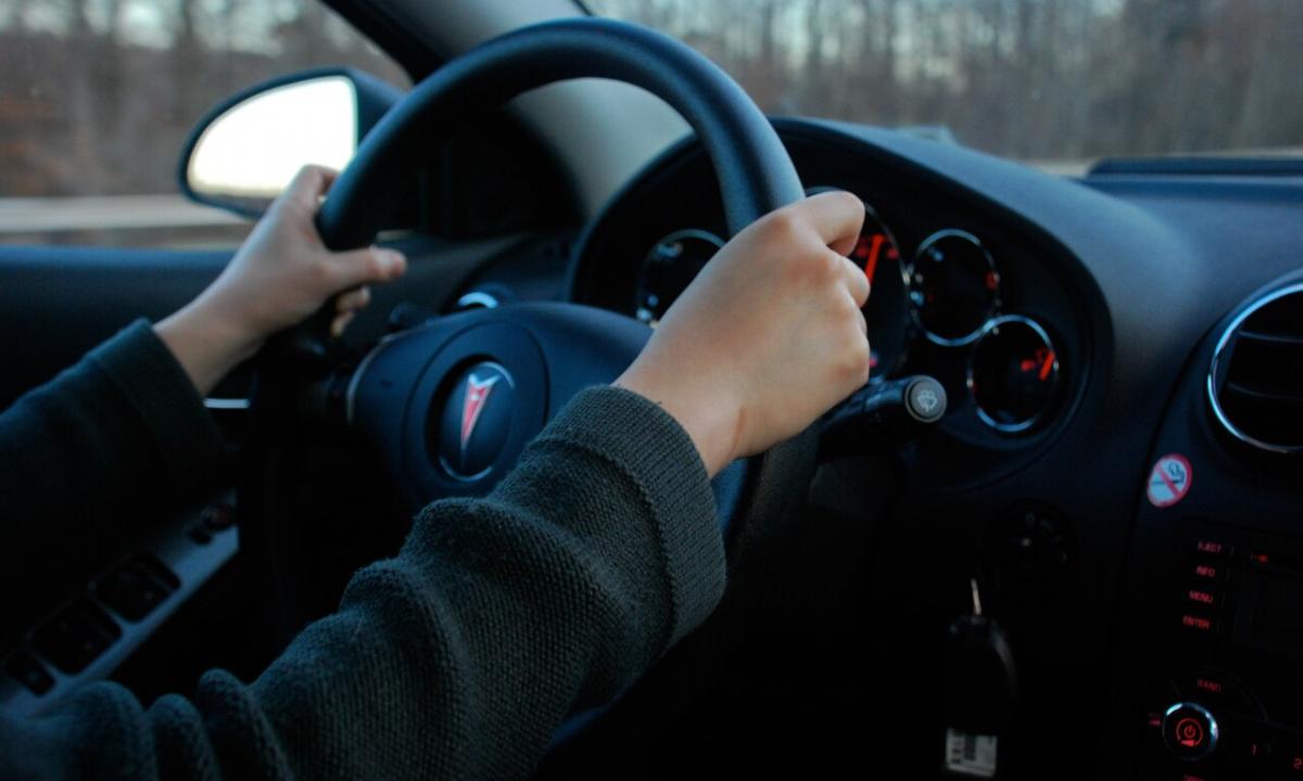 Leidote pavairuoti draugui? Jums gresia bauda