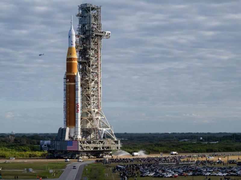 Artemis II misijos raketa SLS