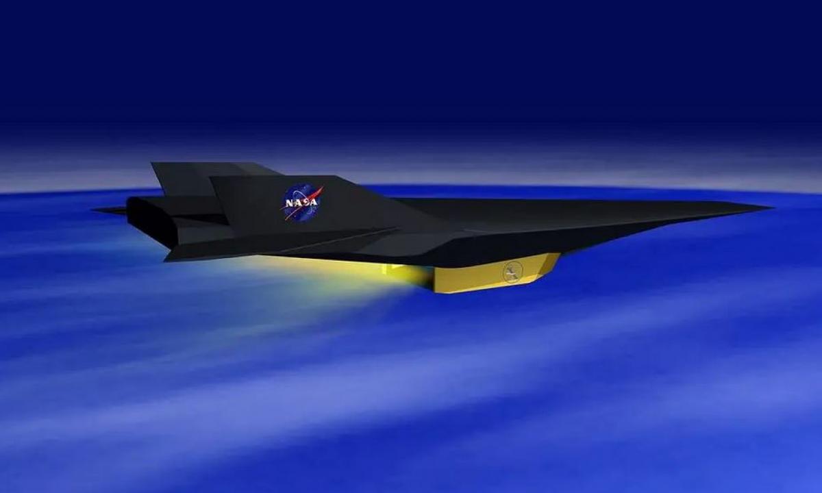 Mokslas nutildė skeptikus: šis lėktuvas skrieja 10 kartų greičiau už garsą, bet jį paleisti gali tik kitas milžinas (Video)