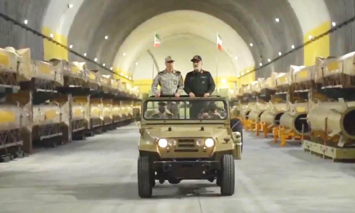 Kodėl Iranas negali smogti visa jėga? Štai ką jie paslėpė po žeme (FOTO)