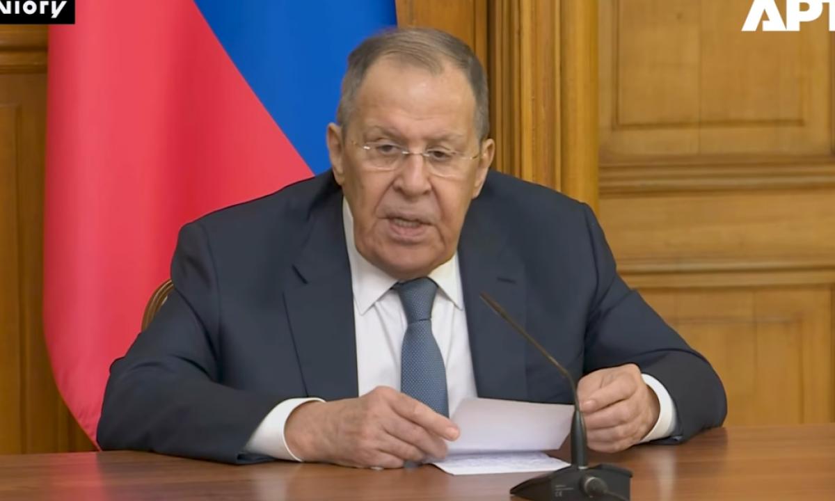 Budanovo korta mušta: Lavrovas daro pareiškimą