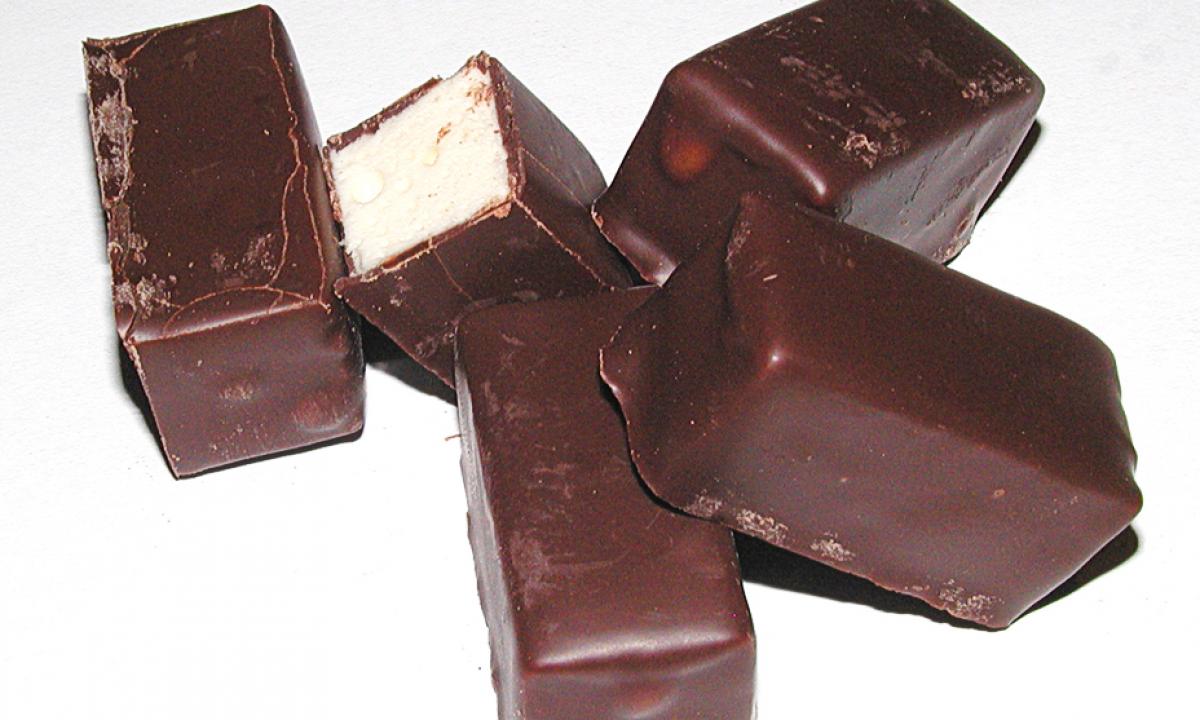 Kodėl saldainiai vadinami „Paukščių pienu“ – kas iš tikrųjų juos išrado?