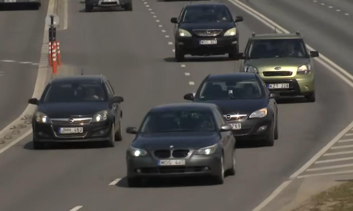 Sprendimas priimtas: viena sąjunga atsitraukia, bet milijonų vairuotojų laukia „tylusis“ nuosprendis