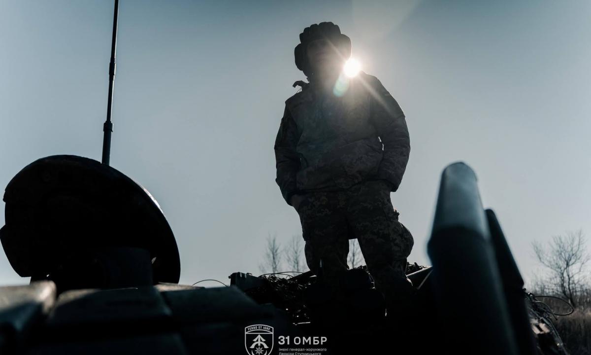 „Jie atvyko“: galingiausios kariuomenės generolai slapta nusileido kariaujančioje sostinėje 