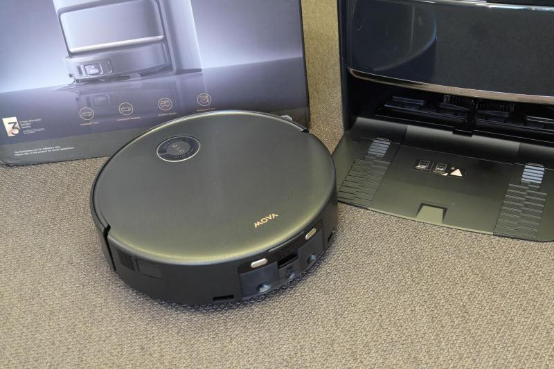 „MOVA Z60 Ultra Roller“ dulkių siurblys robotas.