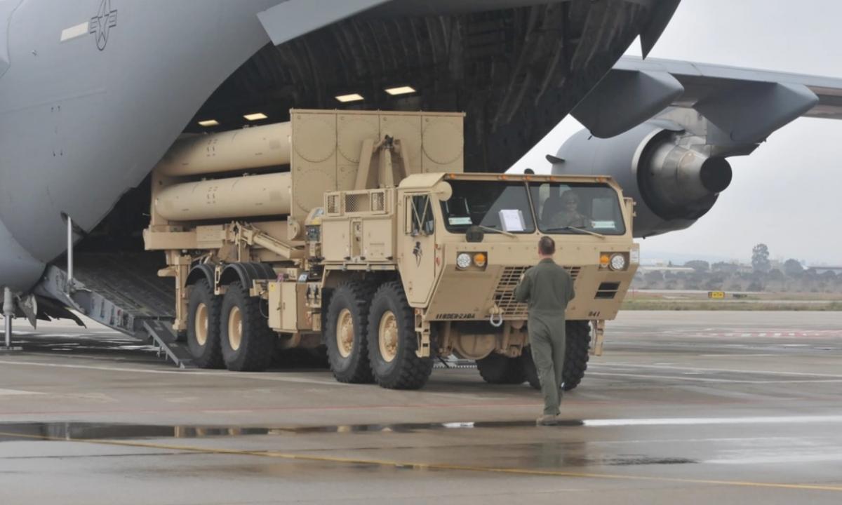 „Jie traukiasi ir mes su tuo nesutinkam!“ Kas vyksta su oro gynybos sistemomis