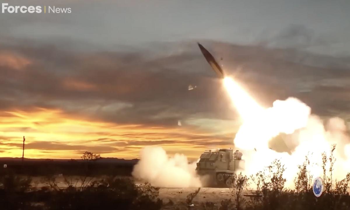 „Z-patriotai“ pratrūko: valstybė liko be „smegenų“. 5 vakarietiškos dovanos per vieną naktį užbaigė „aukšto tikslumo“ ginklų erą (Video)