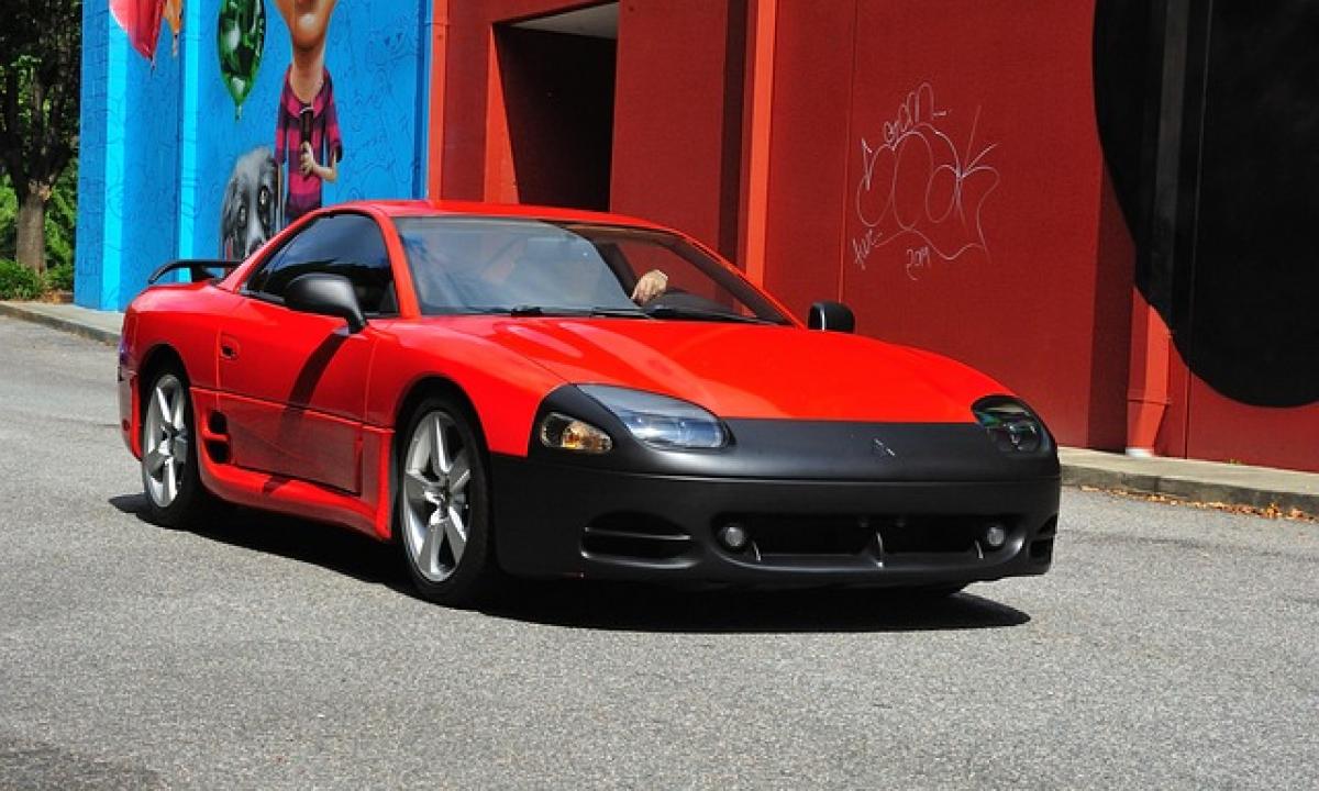 „Pusė milijono be remonto“: japonų filosofija, kuri pavertė paprastus automobilius amžinais