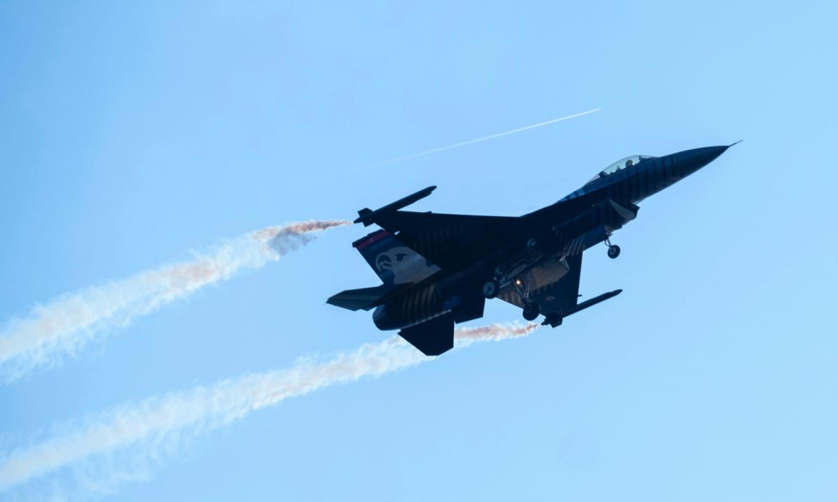 Jie siunčia tai, kas galutinai užrakins Ukrainos dangų. Ar esame liudininkai didžiojo lūžio ore? 