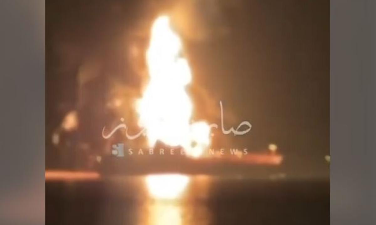 Užsiliepsnojo trys tanklaiviai, Irakas stabdo naftos eksportą – kyla pasaulinė panika. Įskaitant ir Lietuvą