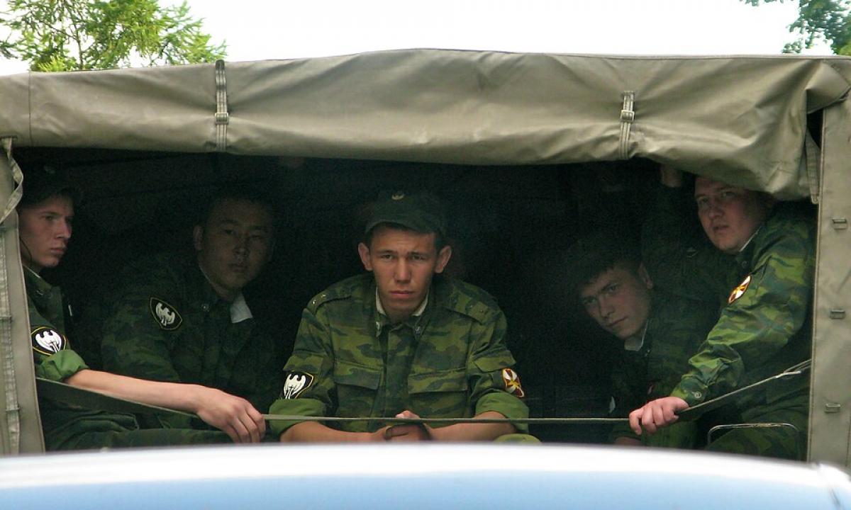 Karas be žmonių? Ukrainos robotizuotos sistemos pradėjo „medžioti“ priešus ir imti juos į nelaisvę