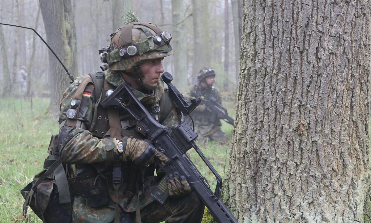 Štai ir atėjo ta diena. Ukraina ruoš jų kariuomenę karui su Rusija