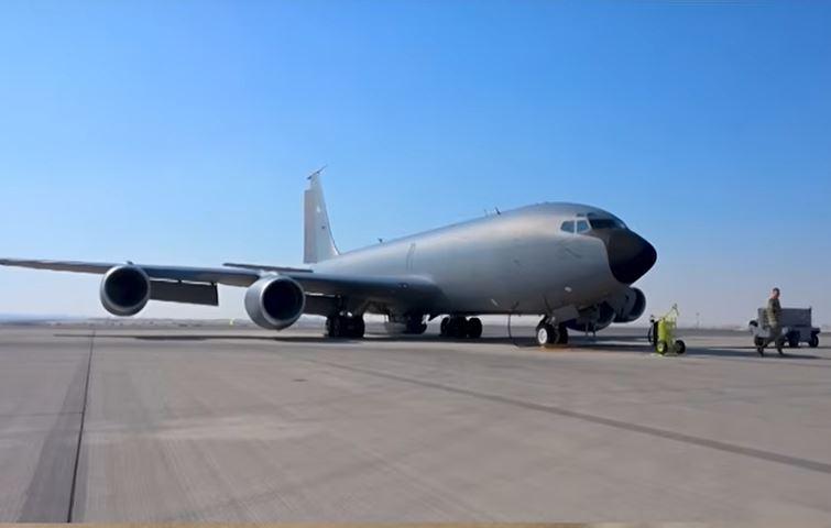 KC-135