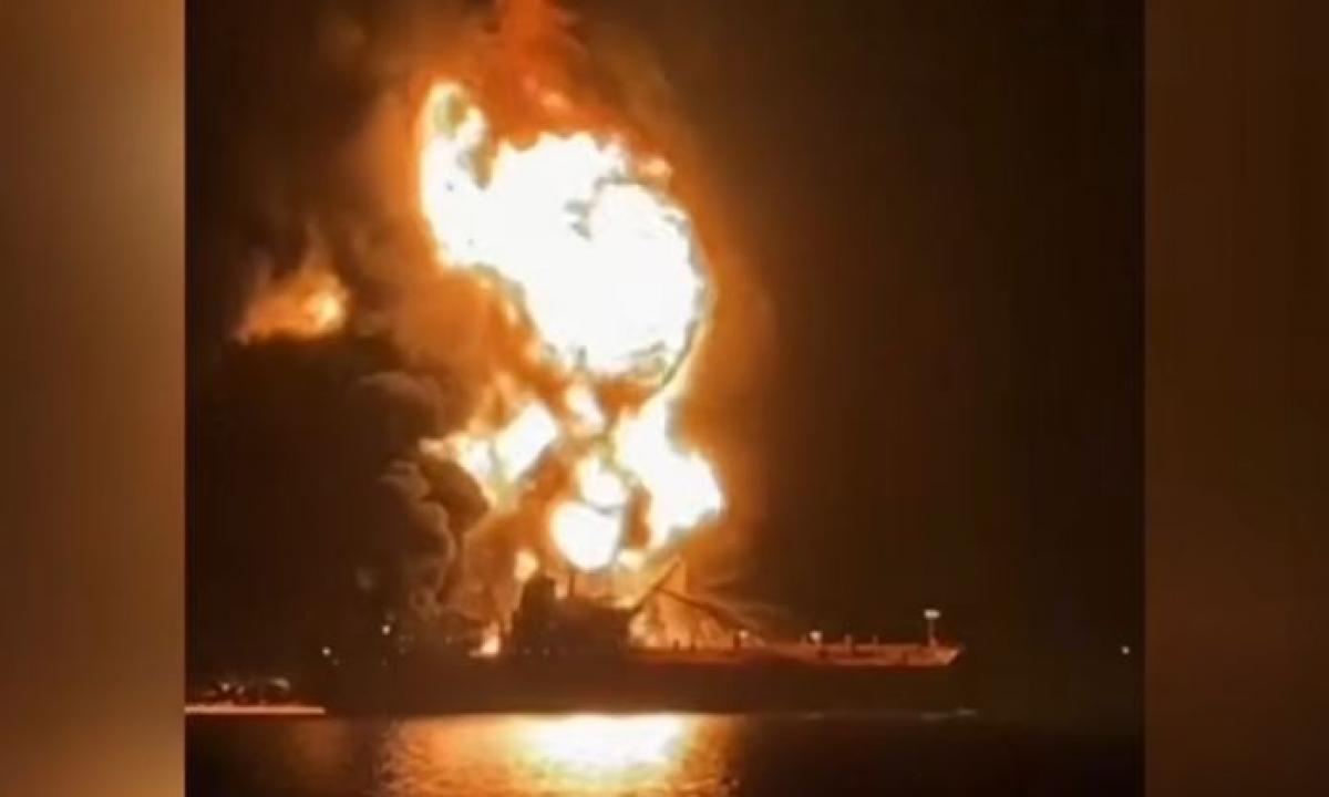 „Stebėkite, kas šiandien nutiks šiems pamišėliams niekšams“