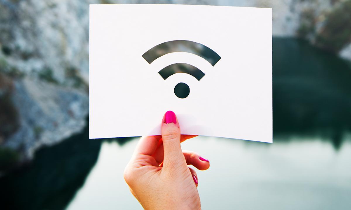 Kas per velnias?! Kodėl vakare sulėtėja internetas?