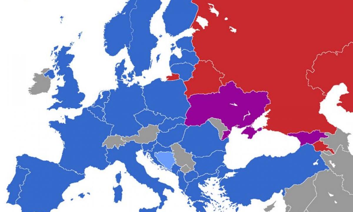 Trumpas rėžė: NATO laukia „labai bloga ateitis“, jei Europa nepaklus jo reikalavimui