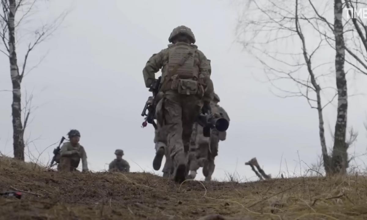 Naujas frontas: į sceną žengia tie, kurie ilgai laukė šešėlyje – „pragaro vartai“ atsivėrė