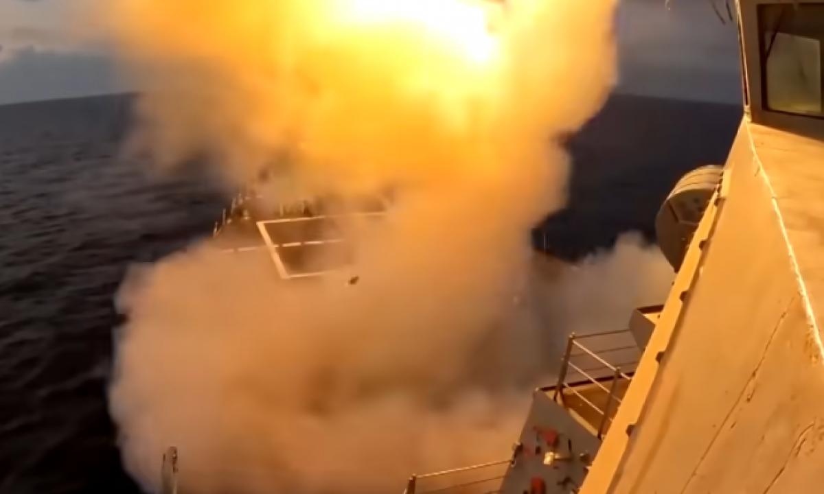 [ŽT] Lemtingas  „penkiatonių“ kirtis: sistemos skydas skilo po neregėta jėga (foto)