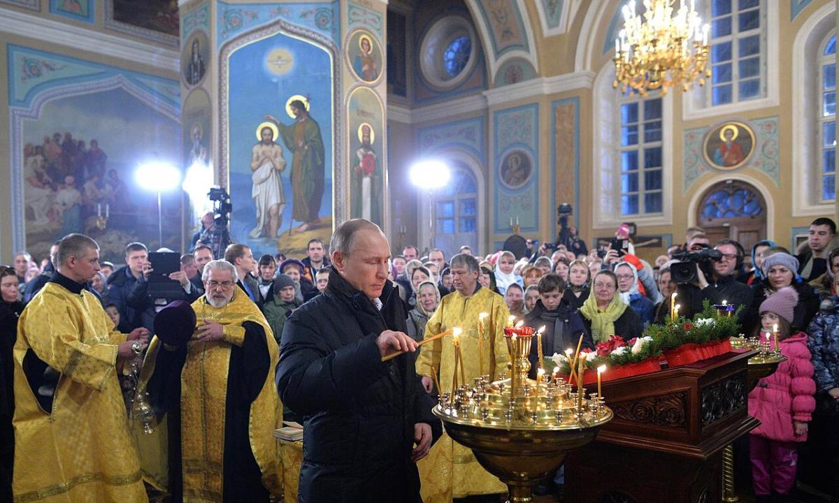 PANIKA KREMLIUJE? Putinas dingo iš akiračio: po kraupios operacijos Irane Rusijos lyderį sukaustė mirtina baimė