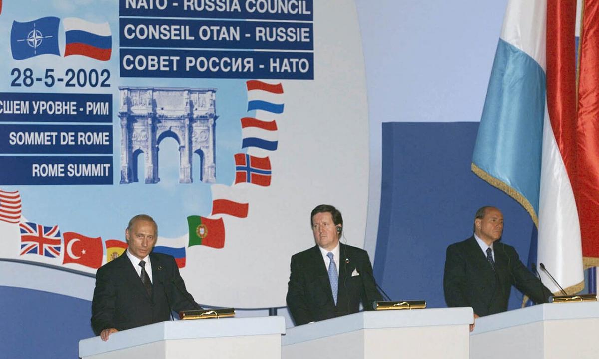 Putinas norėjo, kad Rusija prisijungtų prie NATO. Jam nepatiko atsakymas