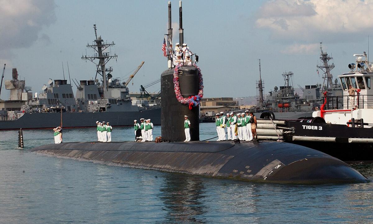 Ne visada taip buvo. Kodėl povandeniniai laivai yra juodi, o ne mėlyni?