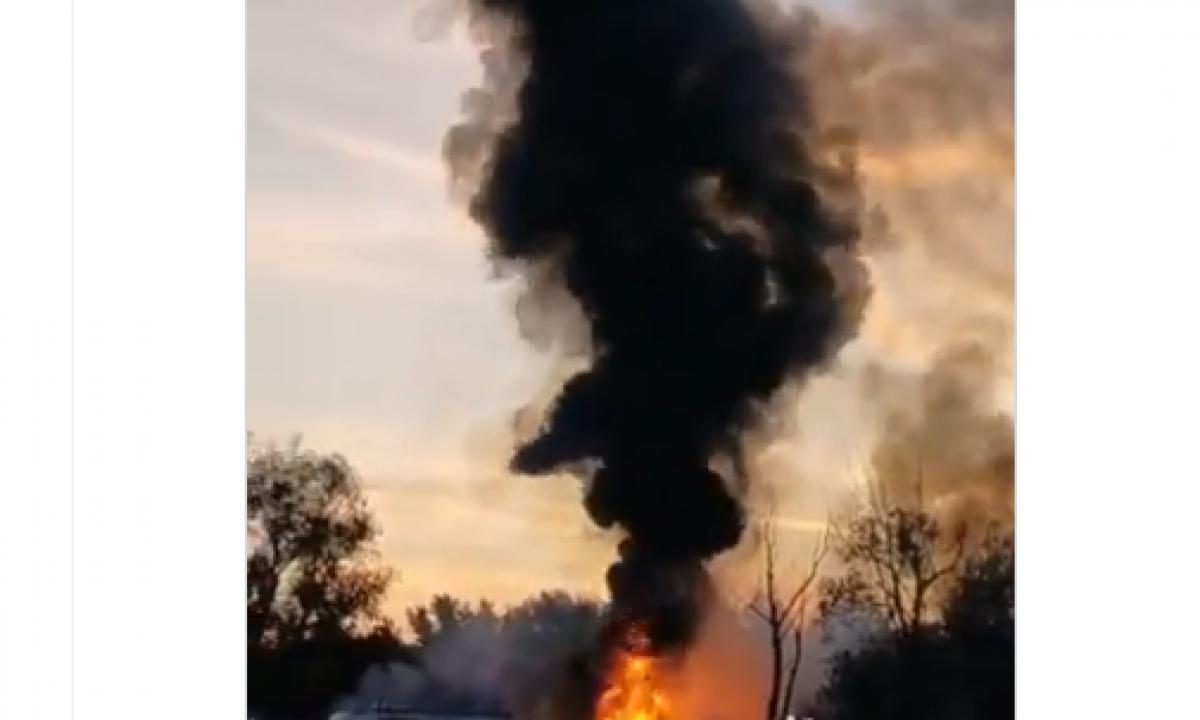 Juodasis penktadienis 20:20: krenta civilinis orlaivis (Foto, video)