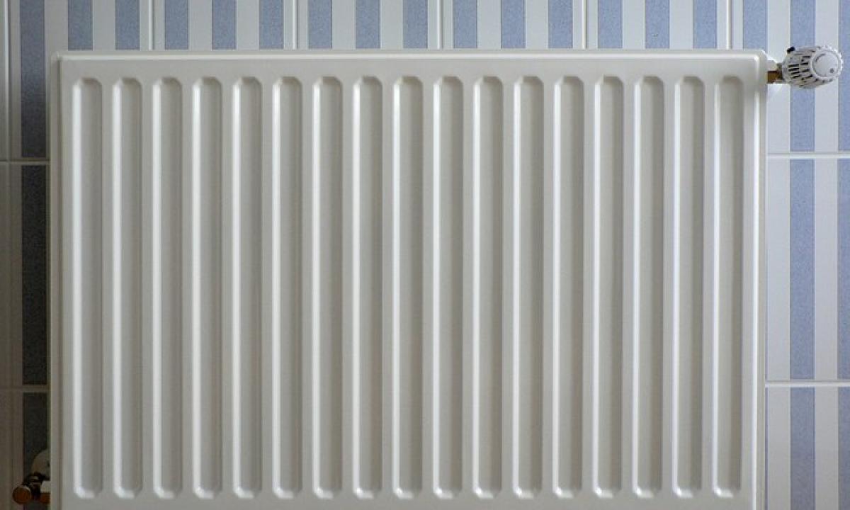 „4 kartus didesnės sąskaitos! Net kojos pradėjo drebėti“ – gailisi suvilioti „žaliojo šildymo“ mada