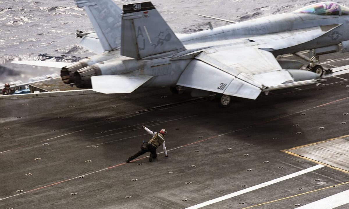 „Jei jie puls Grenlandiją, kvieskit.“ Netikėtas Irano pasiūlymas