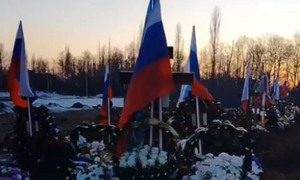 Rusas pašiurpo apsilankęs kapinėse: „SKO herojams vietos nebeliko“ (Video)  