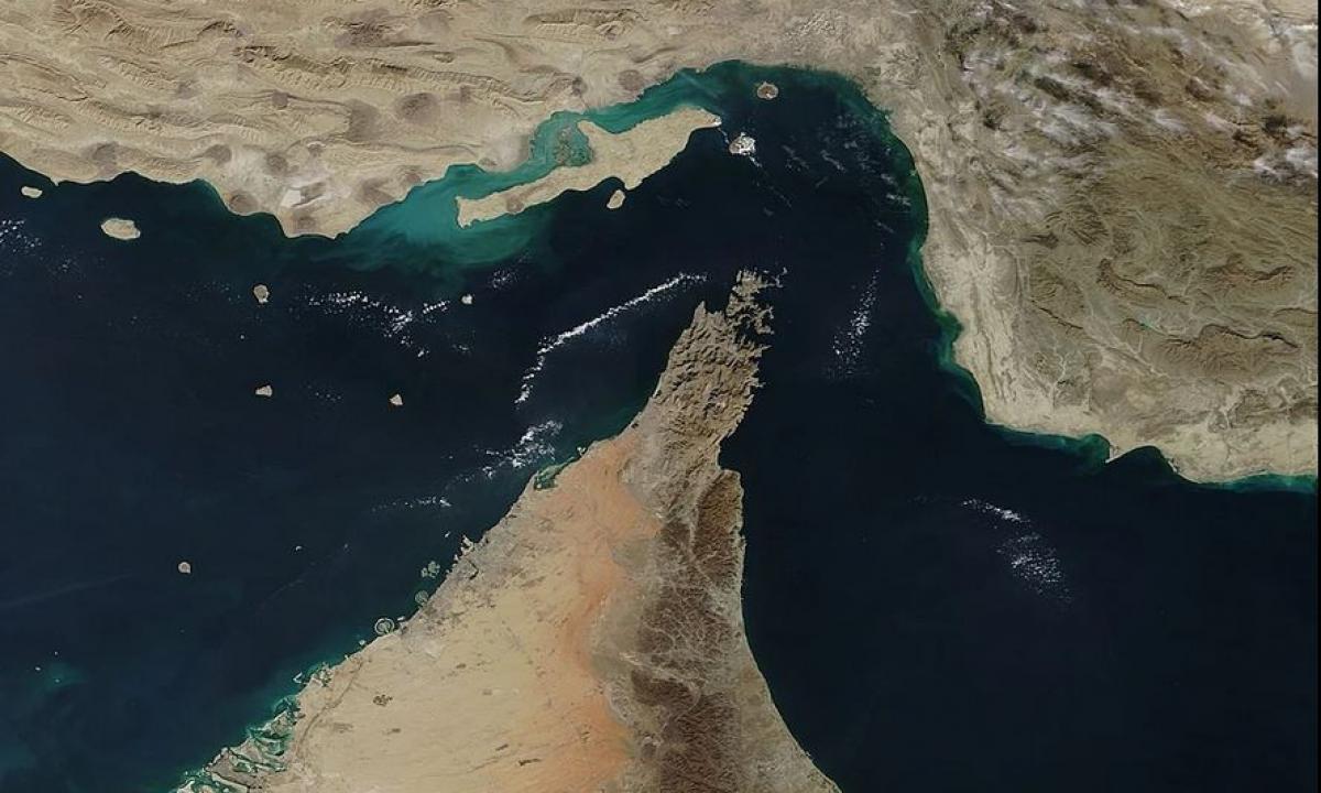 Pasaulis ant prarajos ribos: kodėl vos vienas siauras vandens ruožas gali priversti jus likti be batų ir naujo telefono?