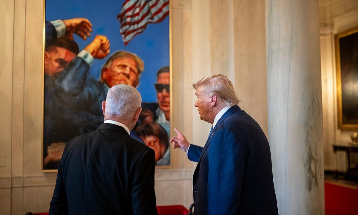 Šokiruojanti versija: Jesse Ventura rėžė tiesiai – Trumpo ausies kraujas tebuvo pigus imtynininkų triukas?