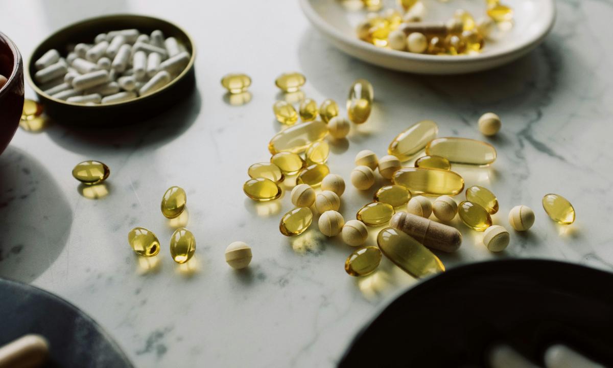 Lietuviai persivalgo. Būkite atsargūs su savo dienos vitaminų doze