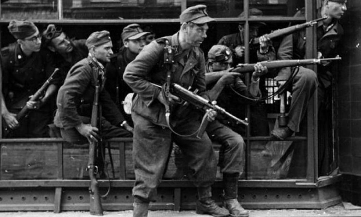 Liūdnai pagarsėjusi Dirlewangerio brigada – SS būrys iš sadistų, prievartautojų ir nusikaltėlių (VIDEO)