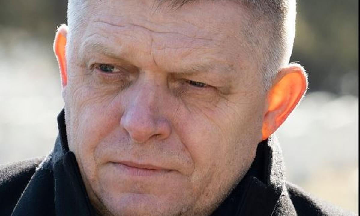 Istorinis kirtis: Fico gresia kalėjimas iki gyvos galvos? Milžiniškas tyrimas dėl „išdavystės“ sukrėtė Slovakiją