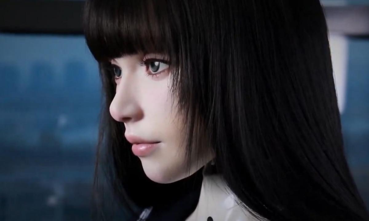 Beveik nesiskiria nuo žmogaus. Tokio humanoidų proveržio laukė visas pasaulis. Vaizdai plinta žaibiškai (Video)