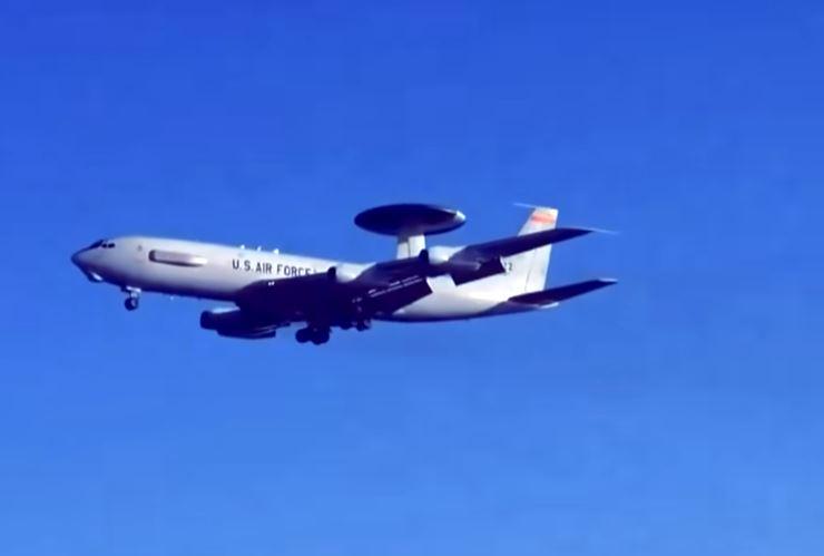 „Boeing E-3 Sentry“ 