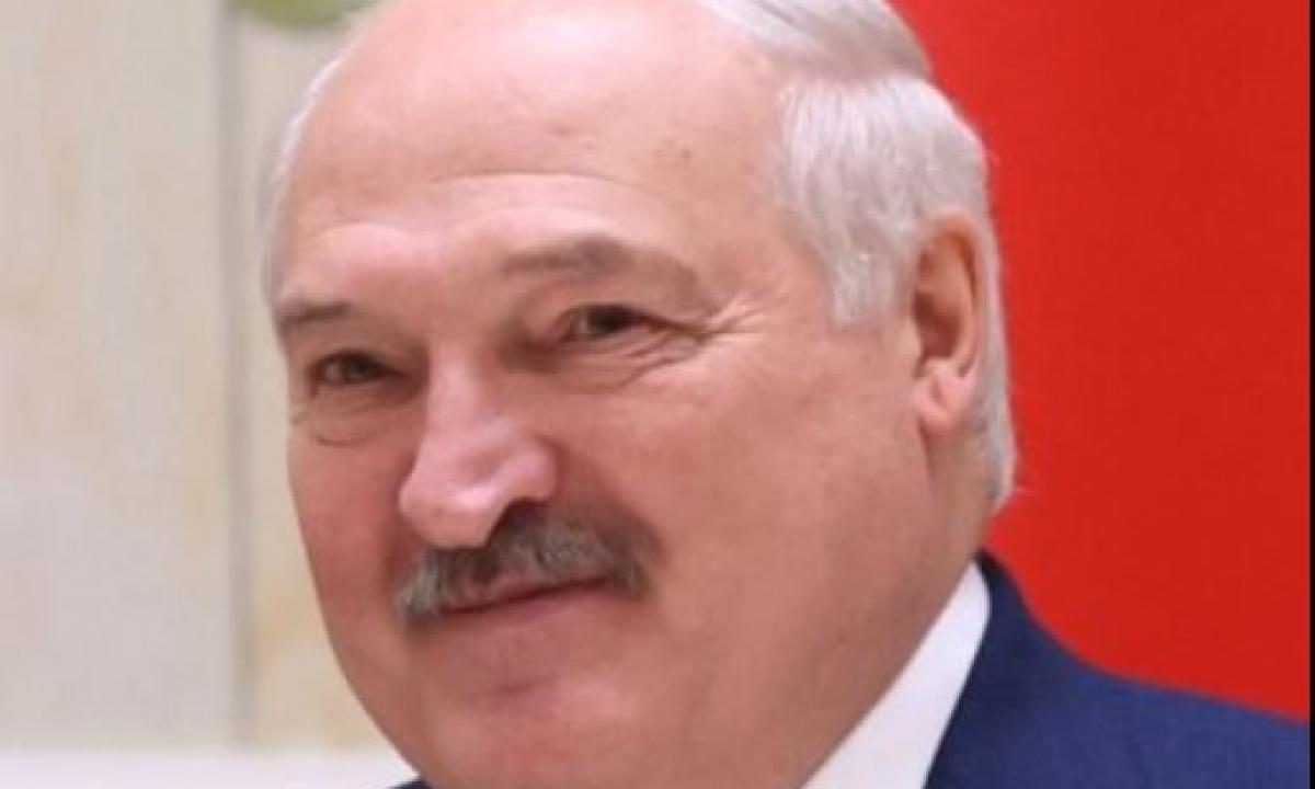 „Taikos meto nebeliko“ – Baltarusijos armija ruošiasi karui (Video)