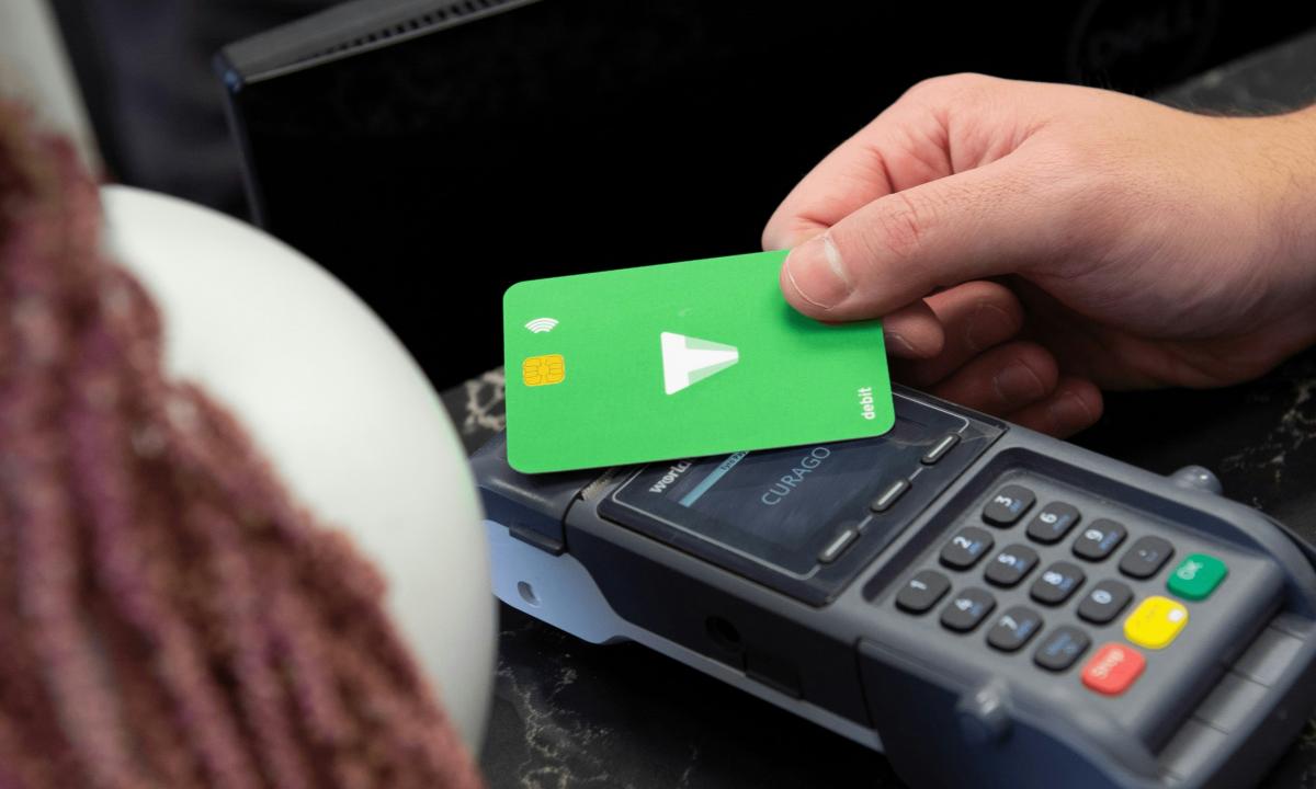 Nuo liepos 1 d. Totalus sekimas prasideda: bankai stebės kiekvieną centą