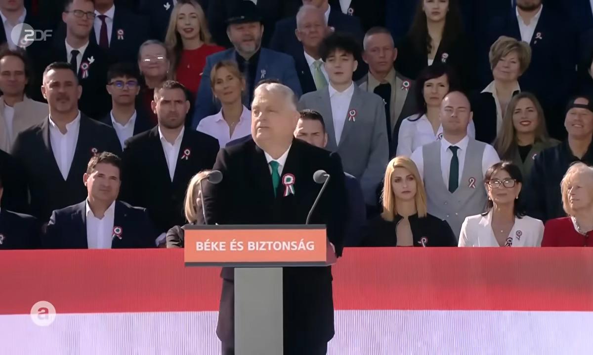 Orbanas palieka ES? Kaukės nukrito