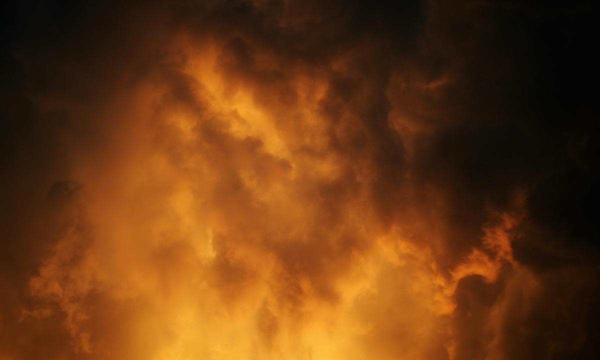 Pasaulis sulaikė kvapą: į pragarą vedantis kelias atsidarė – griuvo pagrindinis tiltas (Video)