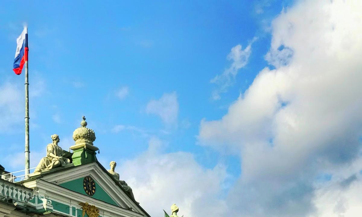 Maskvos kapituliacija? Gigantai bėga į Sibirą (Video)