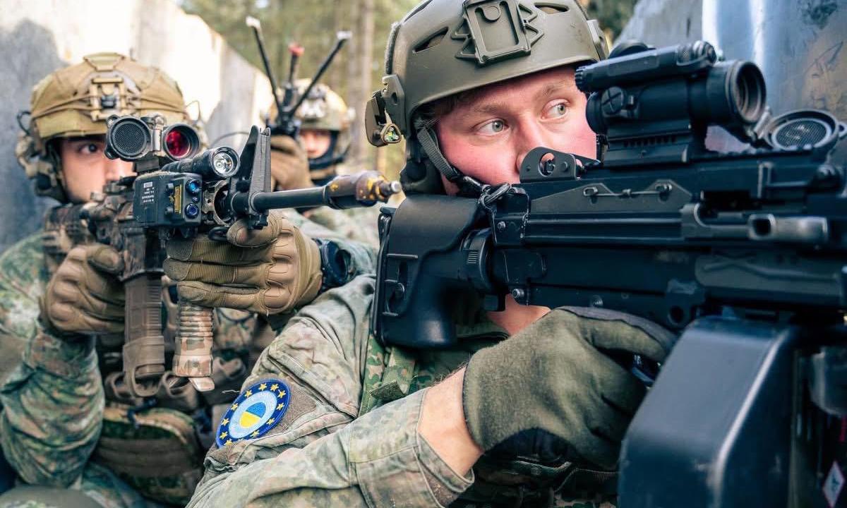 Frontas sustingo: Rusijos puolimo mašina pirmą kartą per dvejus metus pasiekė „nulį“