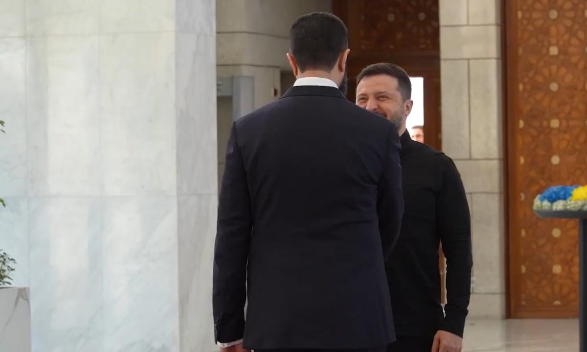 [ŽT] Istorinis šachas: Zelenskis atvyko ten, kur Rusija jautėsi šeimininke (Video, foto)