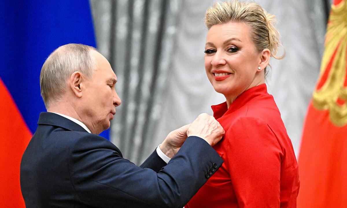 Zacharova turi griežtą perspėjimą mums: „Maskva yra pasiruošusi atsakyti Baltijos šalims“